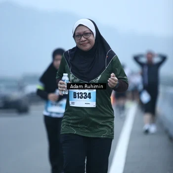 Runner Photo 7294915