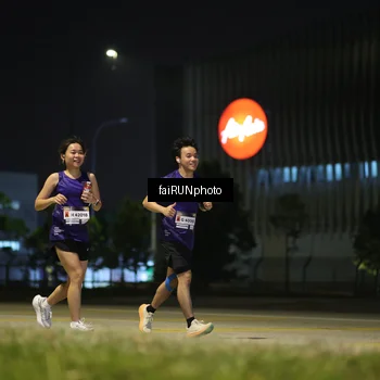 Runner Photo 7294937
