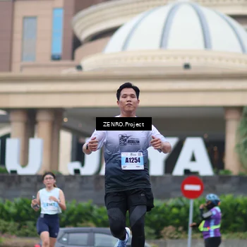 Runner Photo 7295253