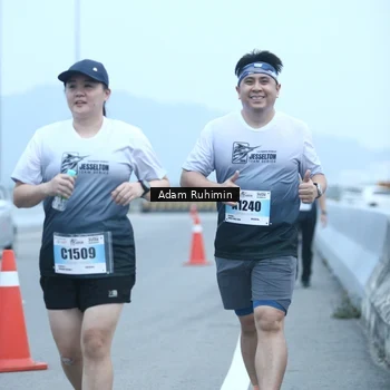 Runner Photo 7295317