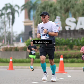 Runner Photo 7295348