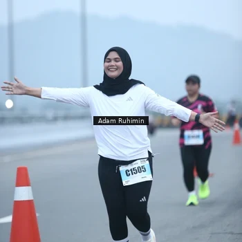 Runner Photo 7295453