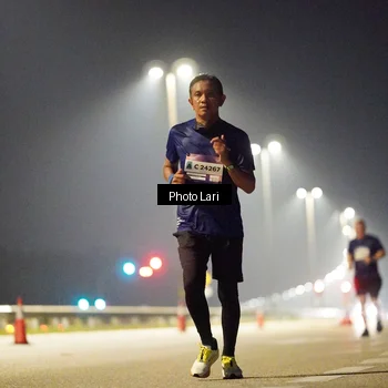Runner Photo 7295703