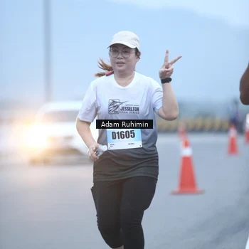 Runner Photo 7295792