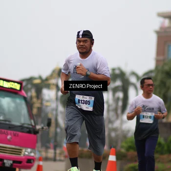 Runner Photo 7295826