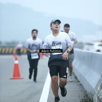 Runner Photo 7295849