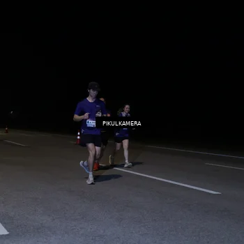 Runner Photo 7295855