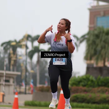 Runner Photo 7295941