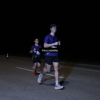 Runner Photo 7295952