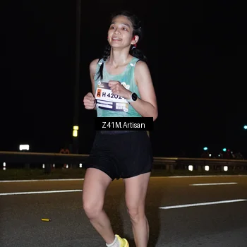 Runner Photo 7295998