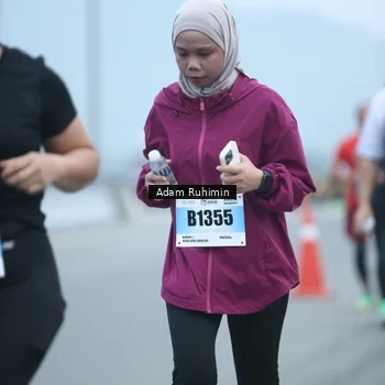Runner Photo 7296040