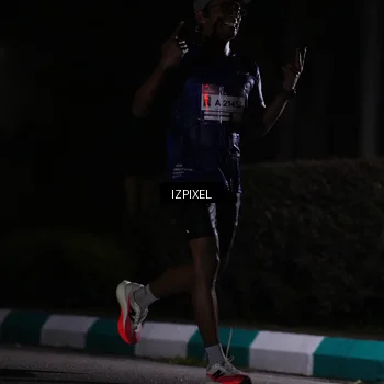 Runner Photo 7296066