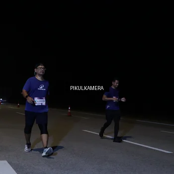 Runner Photo 7296084
