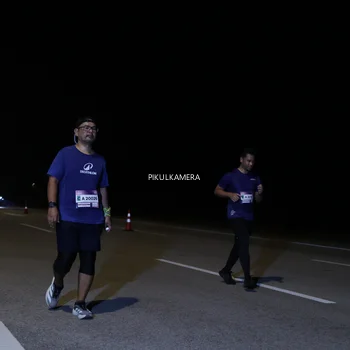 Runner Photo 7296142