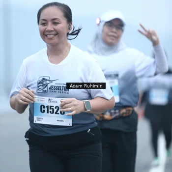 Runner Photo 7296179