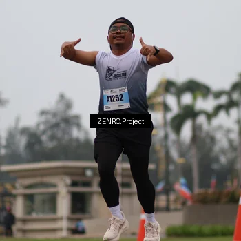 Runner Photo 7296249