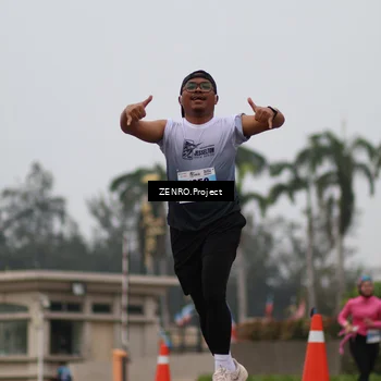 Runner Photo 7296254