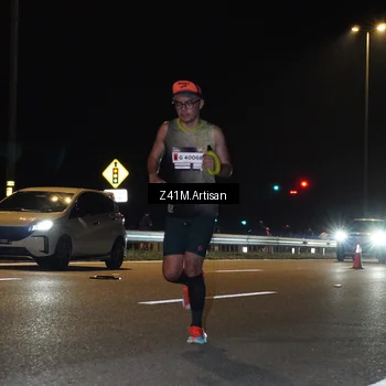 Runner Photo 7296350