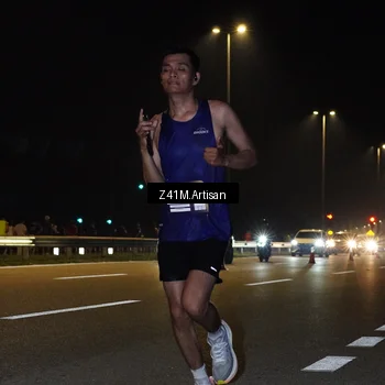 Runner Photo 7296372