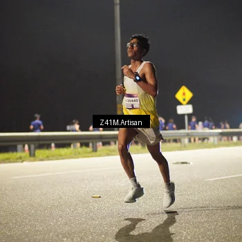 Runner Photo 7296402
