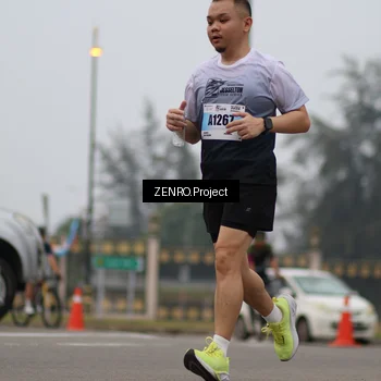 Runner Photo 7296453