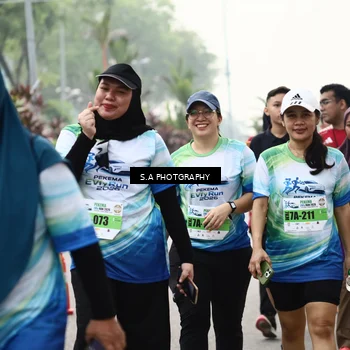 Runner Photo 7296576