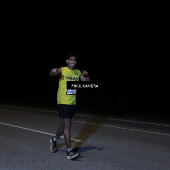 Runner Photo 7296616