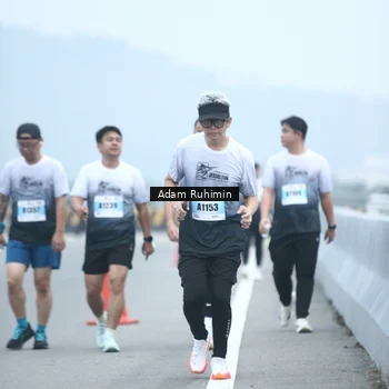Runner Photo 7296655