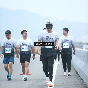 Runner Photo 7296660