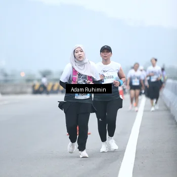 Runner Photo 7296759