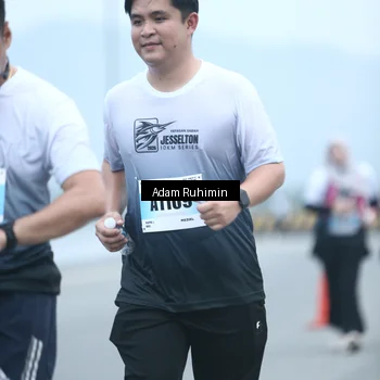 Runner Photo 7296771