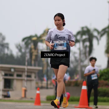 Runner Photo 7296802