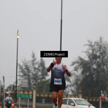 Runner Photo 7296806