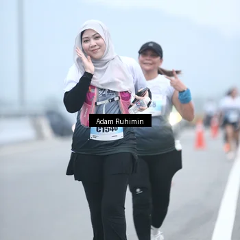 Runner Photo 7296812