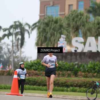 Runner Photo 7296835
