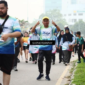 Runner Photo 7296851