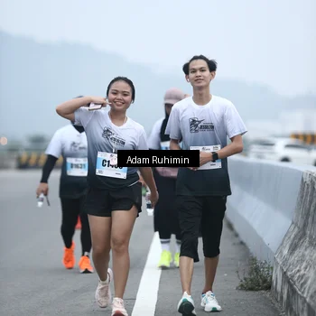 Runner Photo 7296858