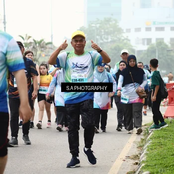 Runner Photo 7296872