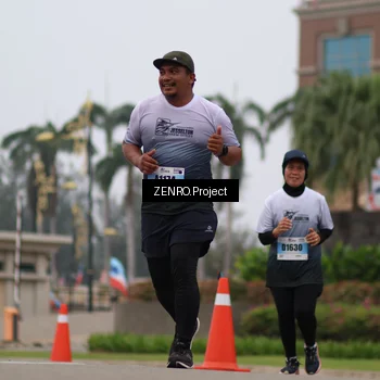 Runner Photo 7296877
