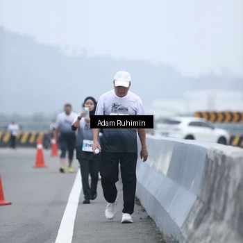 Runner Photo 7296914
