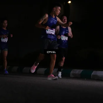 Runner Photo 7296950