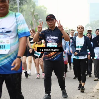 Runner Photo 7296968