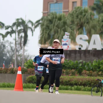 Runner Photo 7296975