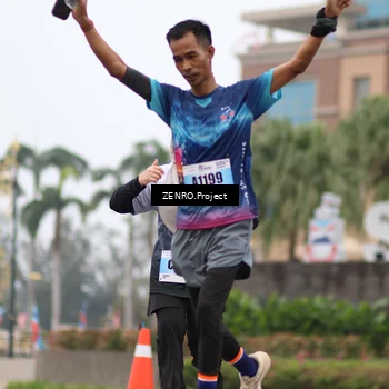 Runner Photo 7296978