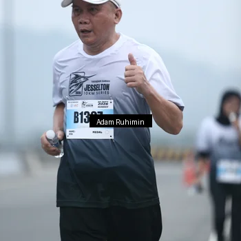 Runner Photo 7296979