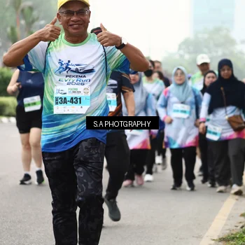 Runner Photo 7296993