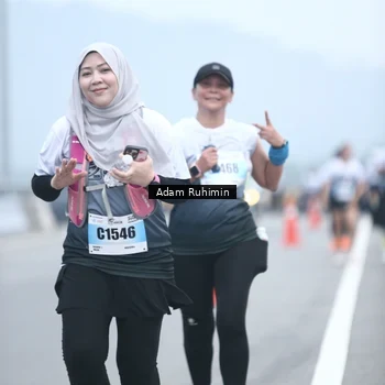 Runner Photo 7296995