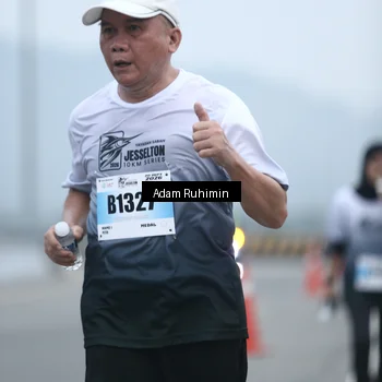 Runner Photo 7296997