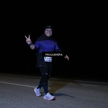 Runner Photo 7297003