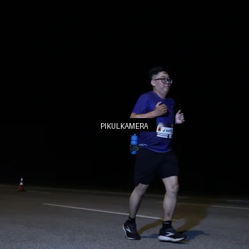 Runner Photo 7297104